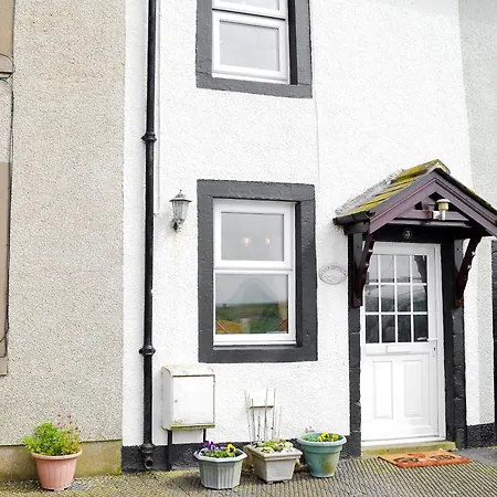 Cosy Allonby